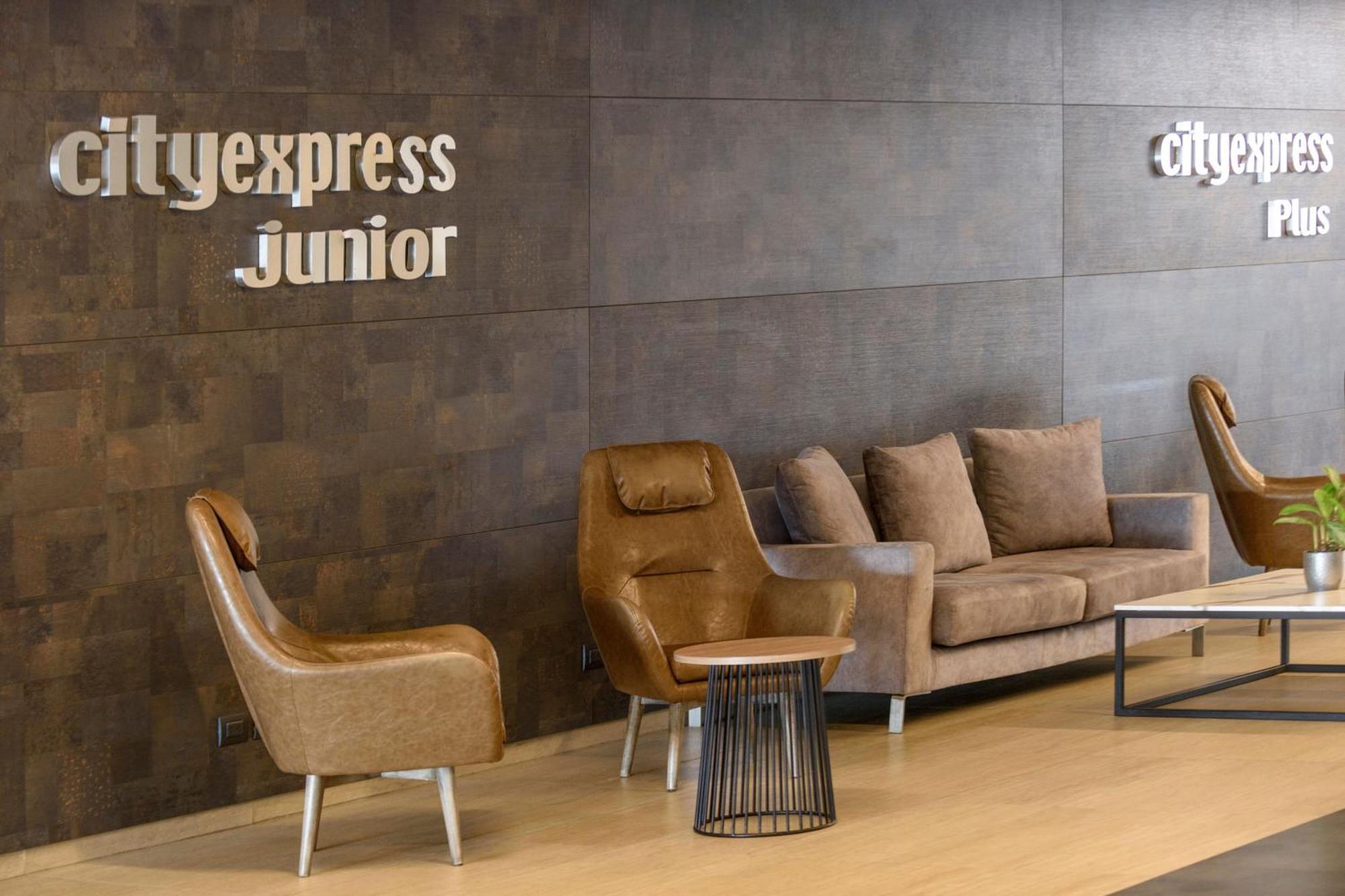 Hotel City Express Junior By Marriott Bogota Aeropuerto Exteriér fotografie